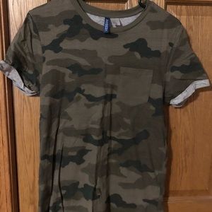 Camo shirt sleeve tee shirt